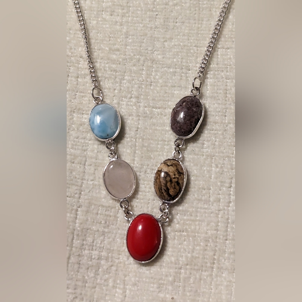 Multi stone set - Picture 5 of 5
